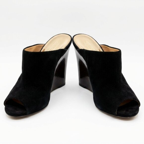 Shoes - Picture 7 of 8